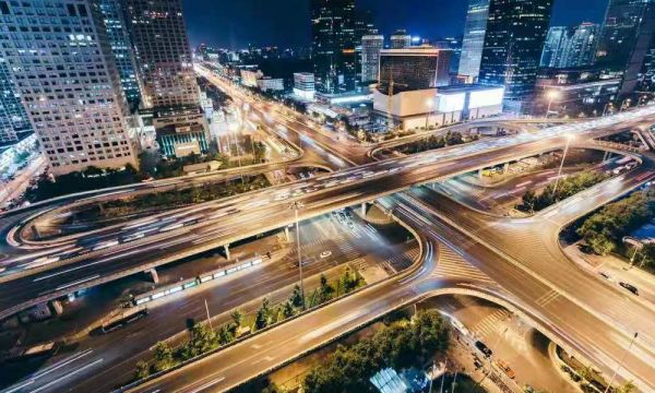 ACCA专业洞察 | 科技巨头、传统车企纷纷造车的背后：全球碳排放加剧
